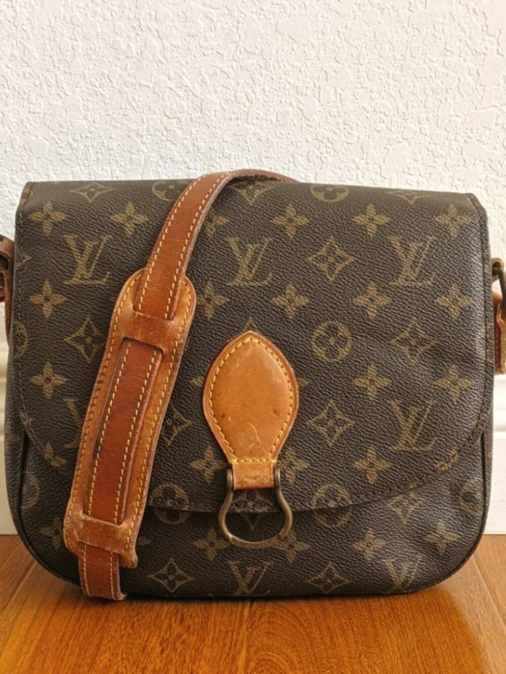 Louis Vuitton Shoulder Bag Saint Cloud - Picture 2 of 16